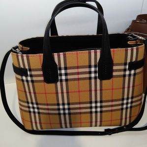 Burberry Purse